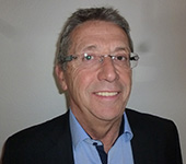 R. Herchet